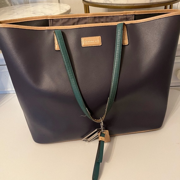 Coach Handbags - Coach City Park Metro Saffiano Leather Tote in Navy with Hang Tag Bag 24341
